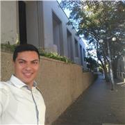 Especialista en emprendimiento dispuesto para el desarrollo de emprendedores y sus negocios